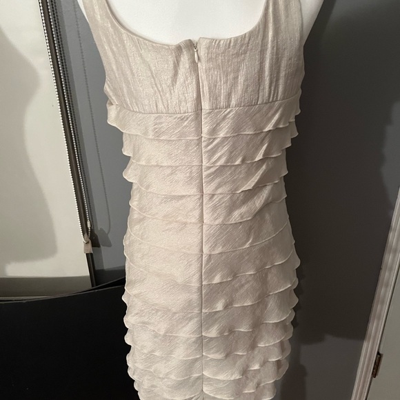 JESSICA HOWARD~ IVORY DRESS SIZE 12 PETITE - Picture 5 of 11